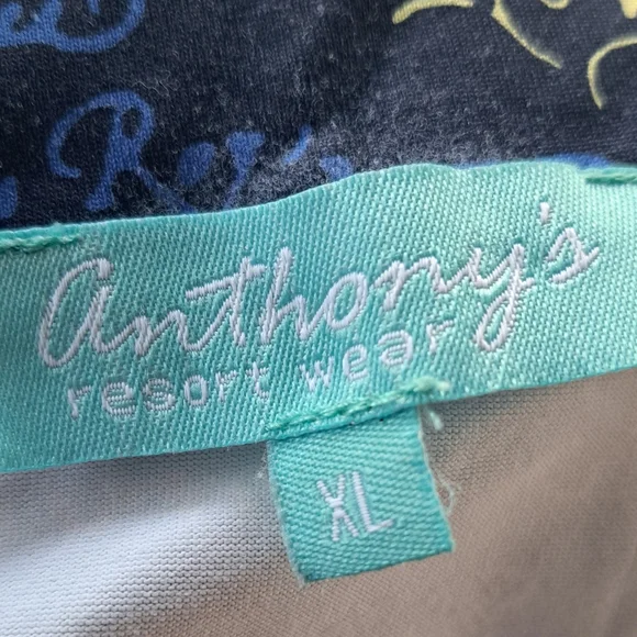Anthony's Resort Wear Chic Multicolor Script Women's Blouse - Picture 8 of 8